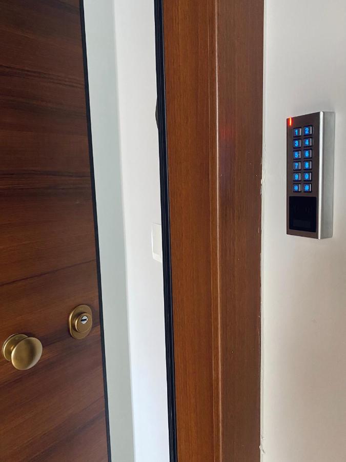 Omega54 City Suites Athens Central Business District Eksteriør bilde